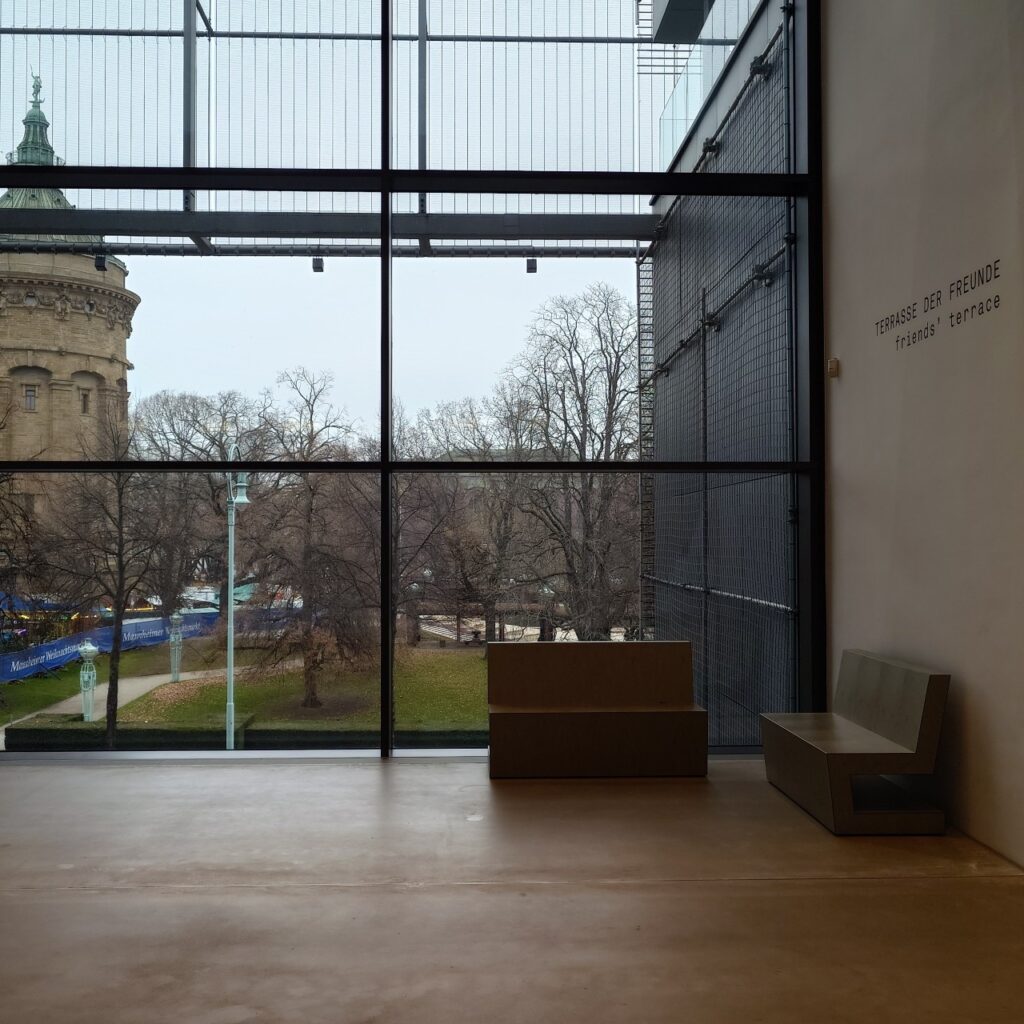 Sofa und Ausblick